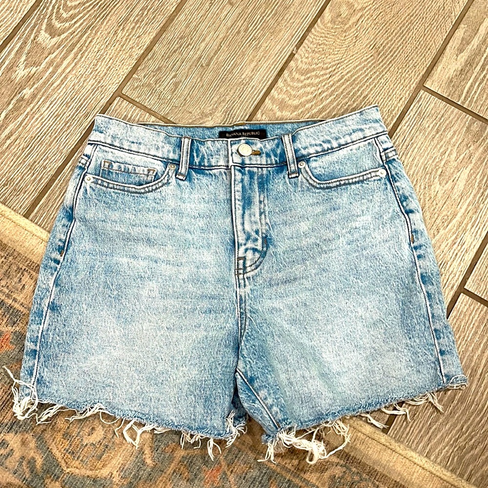 Banana Republic Girlfriend Short size 24/00 High Rise Mom Short